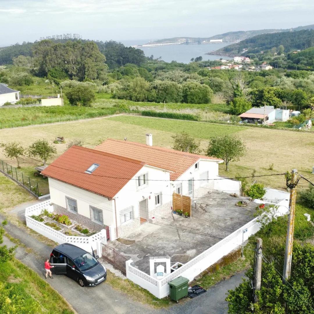 Pozo Das Leiras-Izquierda- Ares Buitenkant foto